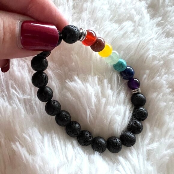 7 Shakra / porous lava rocks yoga Bead Bracelet 6 3/4 in -17.2 cm - Picture 4 of 7